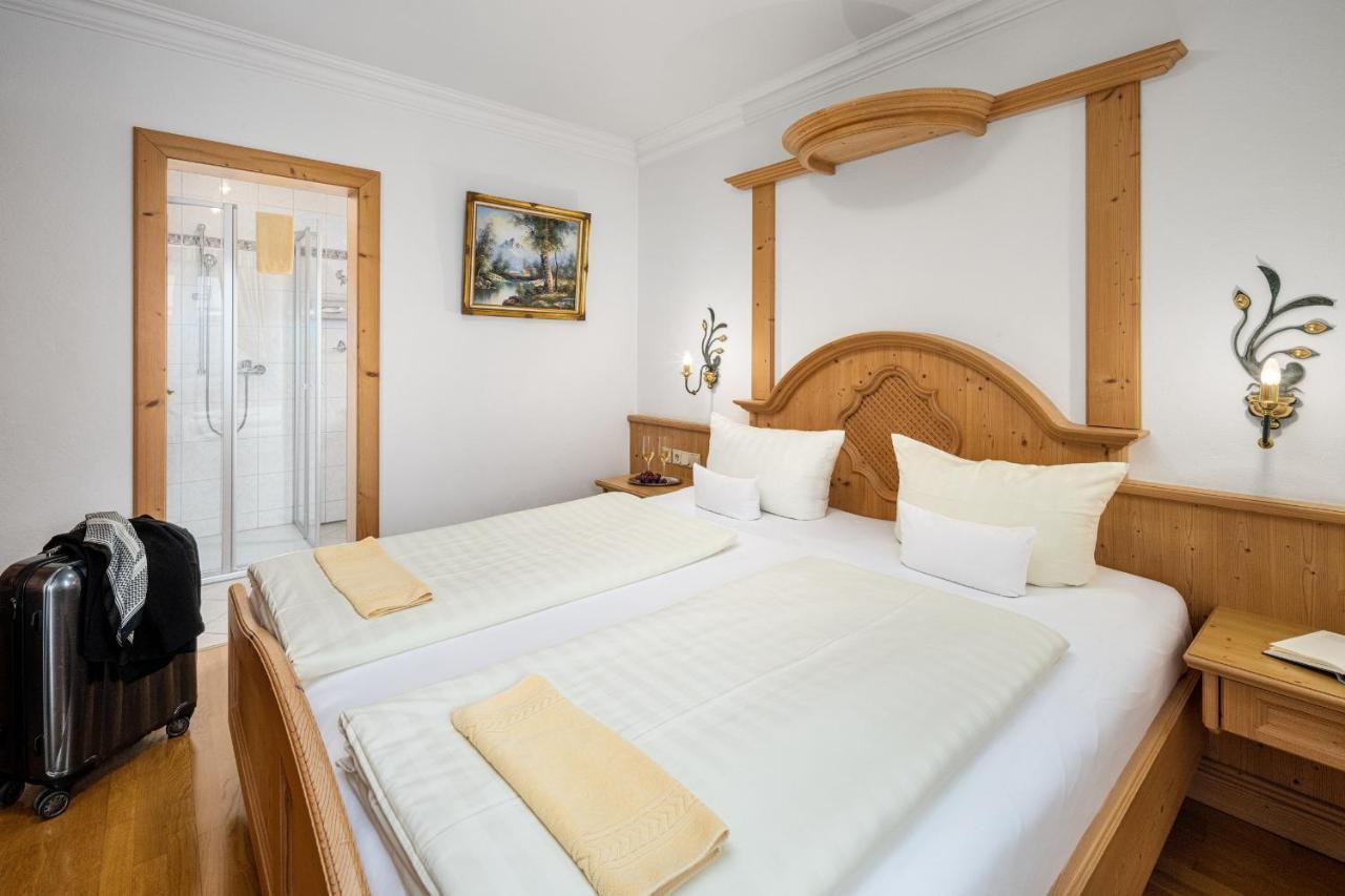 Hotel Preishof キルヒハム エクステリア 写真
