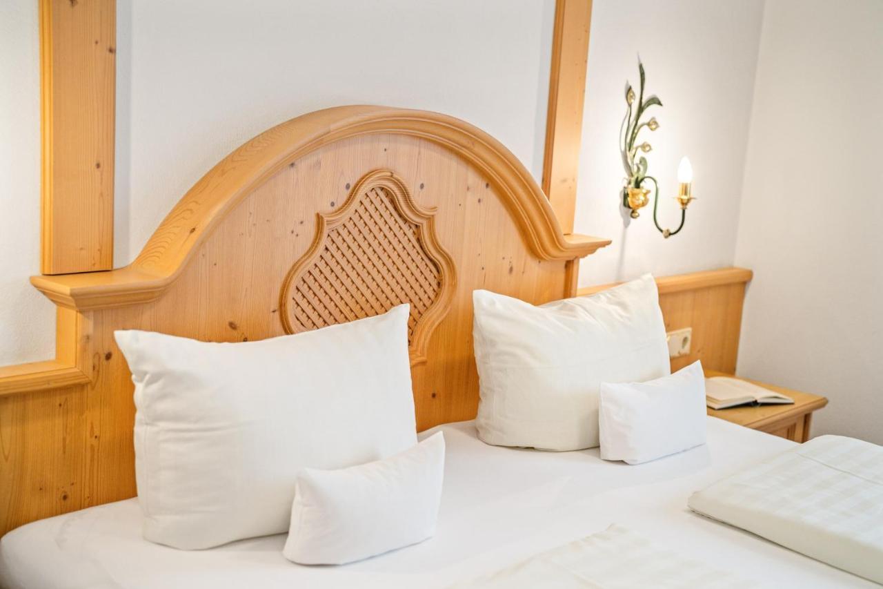 Hotel Preishof キルヒハム エクステリア 写真
