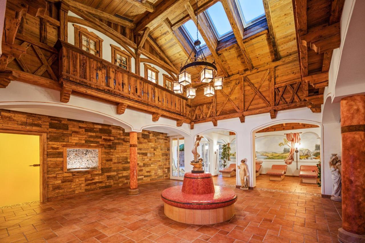 Hotel Preishof キルヒハム エクステリア 写真