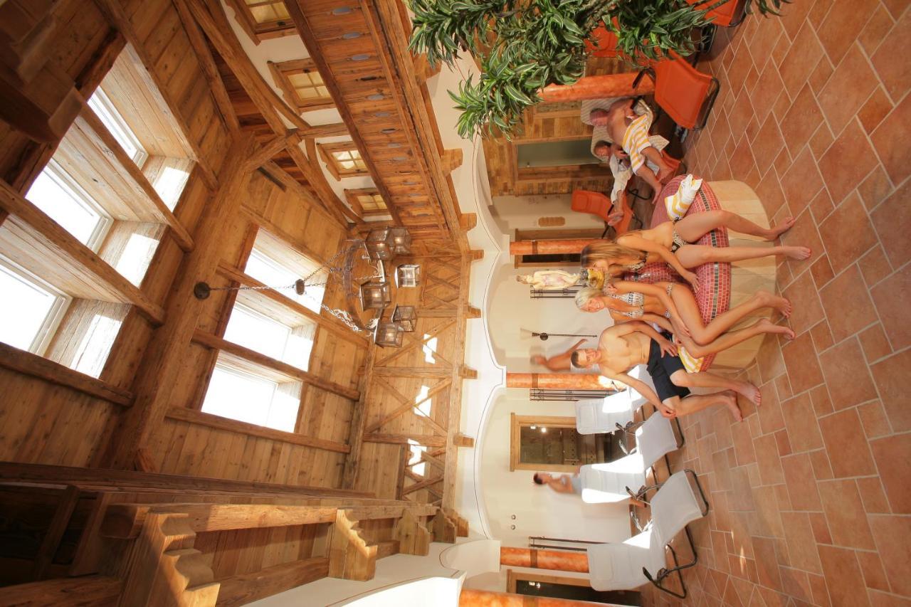 Hotel Preishof キルヒハム エクステリア 写真